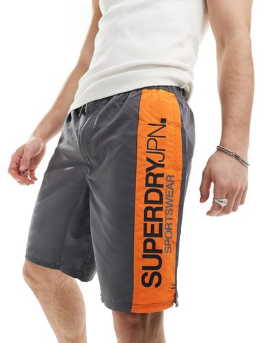Sportswear - Boardshort 19 pouces à logo - anthracite - Superdry - Modalova