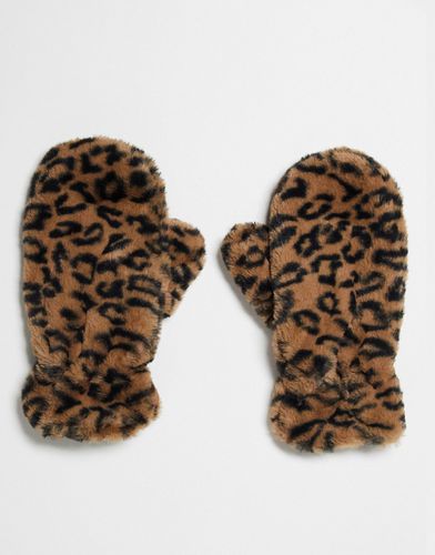 Moufles en fausse fourrure à imprimé léopard - Marron - Pieces - Modalova
