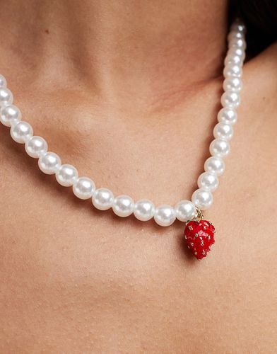 Collier de perles fantaisie avec pendentif fraise - Pieces - Modalova