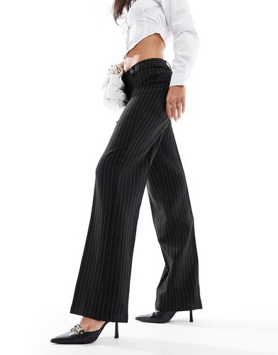 Pantalon large habillé - Noir à fines rayures - Pimkie - Modalova