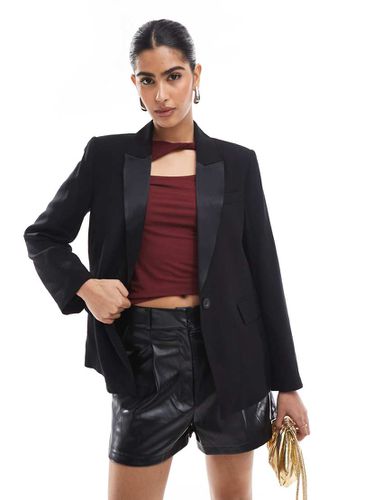 Blazer ajusté avec col en satin - Pull & bear - Modalova