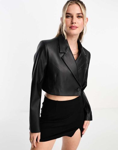 Blazer court en similicuir - Pull & bear - Modalova