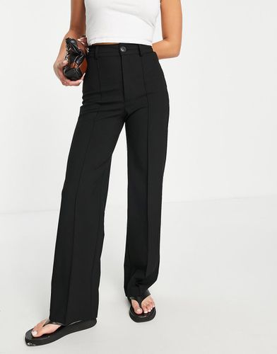 Petite - Pantalon droit ajusté à taille haute avec coutures sur le devant - Pull & bear - Modalova