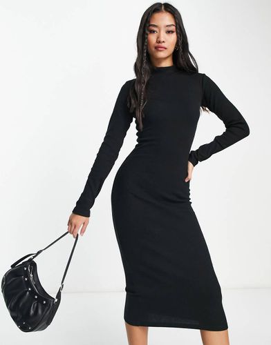 Robe mi-longue en jersey avec manches longues et col cheminée - Noir - Pull & bear - Modalova