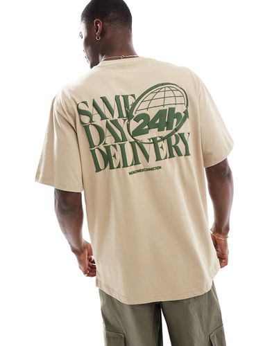 T-shirt avec imprimé Same Day Delivery » au dos - Beige - Pull & bear - Modalova