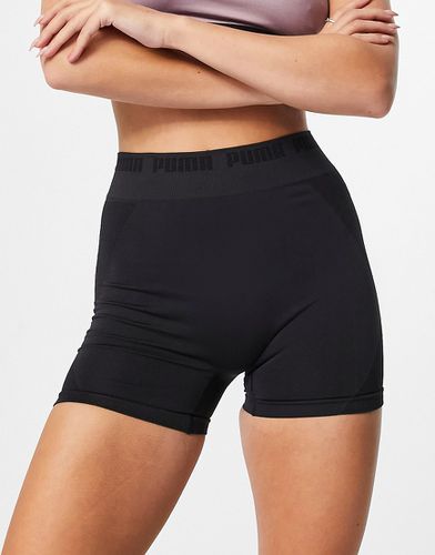 Training - Short court enveloppant sans coutures - Puma - Modalova