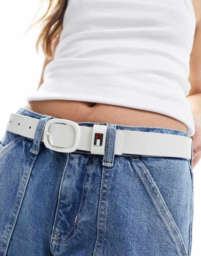 Ceinture ton sur ton à boucle 3.0 - Tommy Jeans - Modalova