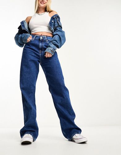 Betsy - Jean droit à taille mi-haute - moyen délavé - Tommy Jeans - Modalova