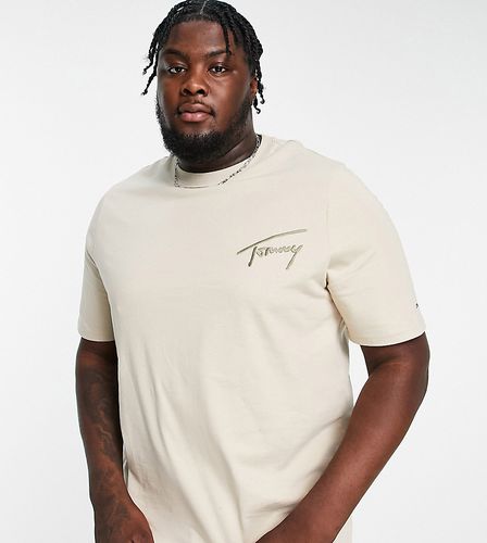 Big & Tall - T-shirt à logo emblématique - Beige - Tommy Jeans - Modalova