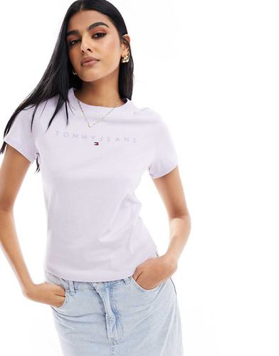 T-shirt ajusté à logo linéaire ton sur ton - Lilas - Tommy Jeans - Modalova