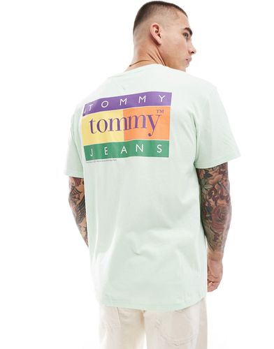 T-shirt coupe classique à motif drapeau - Tommy Jeans - Modalova