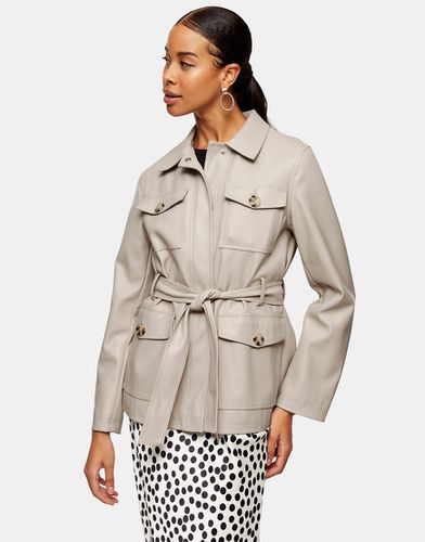 Veste en imitation cuir avec lien à nouer à la taille - Écru - Topshop - Modalova