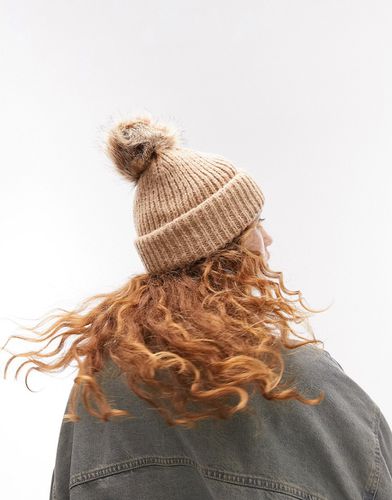 Bonnet en maille avec pompon en fausse fourrure - Camel - TAN - Topshop - Modalova