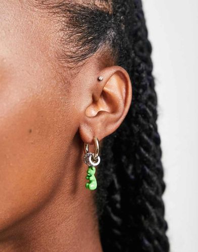 Créoles avec pendentif ours en plastique souple - Topshop - Modalova
