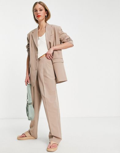 Pantalon d'ensemble ajusté coupe masculine - Taupe - Topshop - Modalova