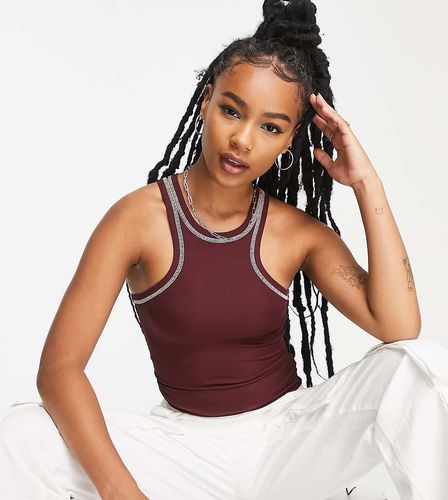 Débardeur basique de qualité supérieure à coutures contrastantes style nageur - Bordeaux - Topshop Petite - Modalova