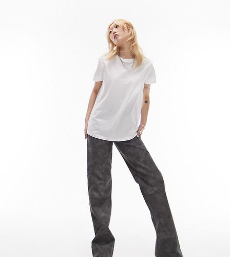 Pantalon droit à taille haute en imitation cuir effet délavé - Topshop Petite - Modalova