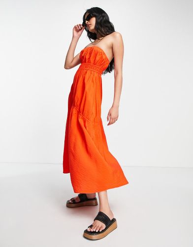 Robe casual froncée sur l'avant à encolure Bardot - Topshop - Modalova