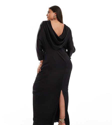 Robe longue à manches longues et dos bénitier en satin - Tfnc Plus - Modalova