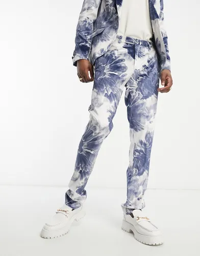 Judd - Pantalon de costume à fleurs effet encre diluée - Blanc et - Twisted Tailor - Modalova