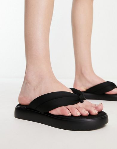 Sandales à semelle plateforme et à entre-doigts - Urban Revivo - Modalova