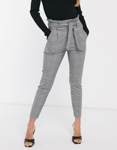 Pantalon motif pied-de-poule avec taille haute ceinturée - Monochrome - Vero Moda - Modalova