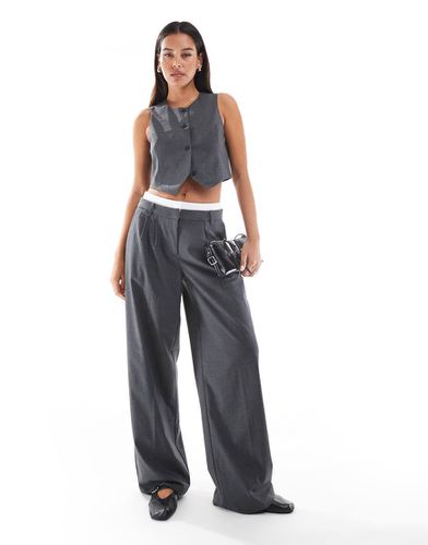 Pantalon d'ensemble ample avec taille style caleçon - foncé chiné - Vero Moda - Modalova