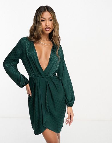 Robe courte en satin à manches longues - foncé - Vesper - Modalova