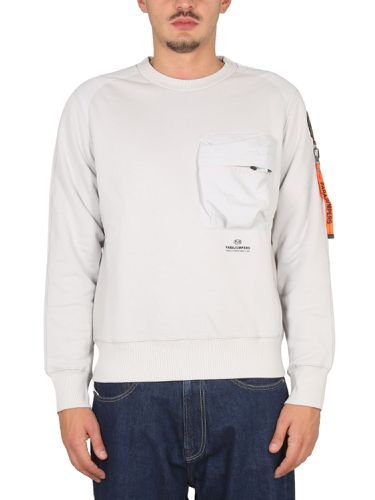 Sweatshirt with logo patch - parajumpers - Modalova