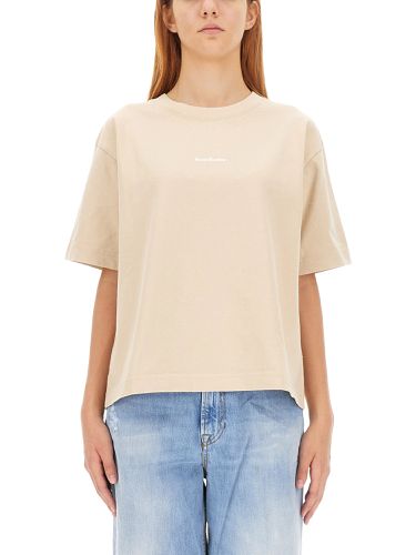 Acne studios t-shirt with logo - acne studios - Modalova