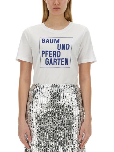 T-shirt with print - baum und pferdgarten - Modalova
