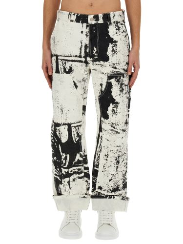 Workwear jeans with fold print - alexander mcqueen - Modalova