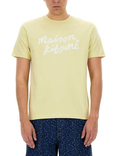 Maison kitsuné t-shirt with logo - maison kitsuné - Modalova