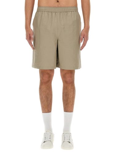 Fred perry cotton bermuda shorts - fred perry - Modalova