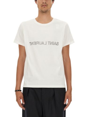 Saint laurent inverted logo t-shirt - saint laurent - Modalova