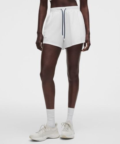 “ Short dÃ©contractÃ© lÃ©ger taille haute Doublure longues â€“ 8 cm â€“ Blanc/Blue â€“ Taille 2 - lululemon - Modalova