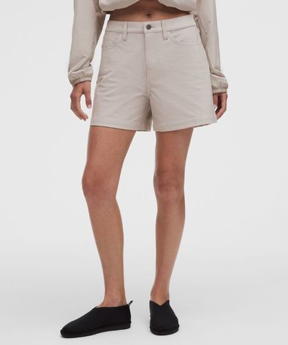 “ EasyFive Mid-Rise Short 4.5"s â€“ Taille 27 - lululemon - Modalova