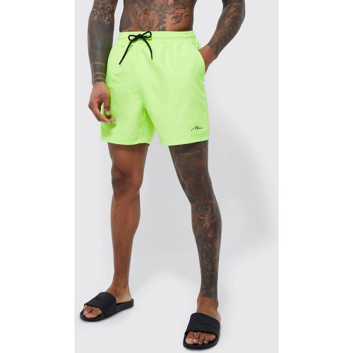 Short de bain mi-long à logo - MAN - Boohooman - Modalova