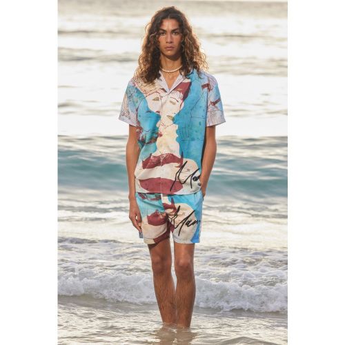Ensemble oversize avec chemise imprimé abstrait et short - Boohooman - Modalova