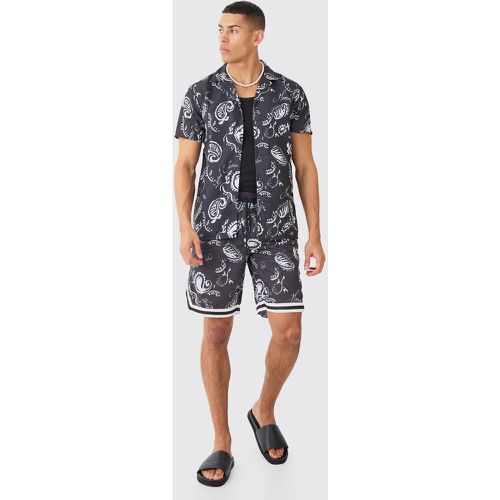 Short Sleeve Bandana Shirt & Swim Set - Boohooman - Modalova