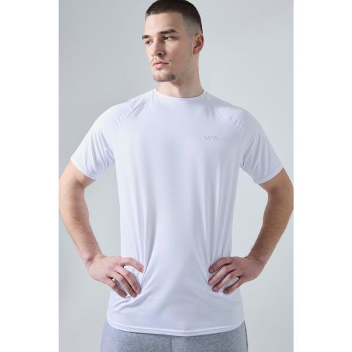 Tall Man Active Gym Raglan T-shirt - Boohooman - Modalova