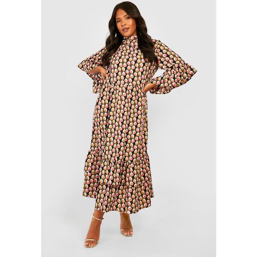 Grande Taille - Robe Chemise Mi-Longue À Volants - boohoo - Modalova