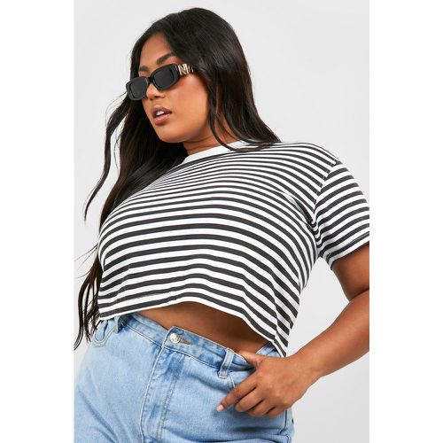 Grande Taille - T-Shirt Court Ample À Rayures - boohoo - Modalova