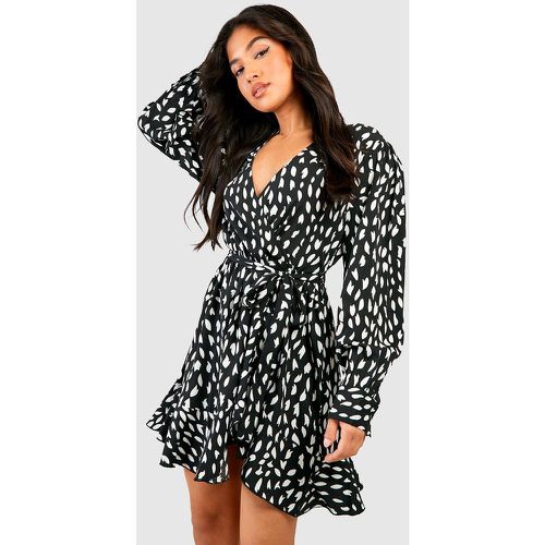 Petite" - Robe Portefeuille À Volants - boohoo - Modalova