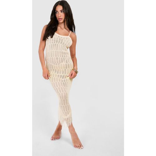 Petite" Crochet Frayed Hem Beach Dress - boohoo - Modalova