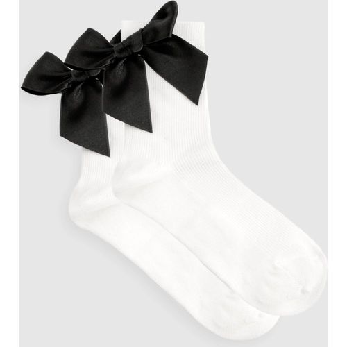 Oversized Bow Detail Socks - boohoo - Modalova