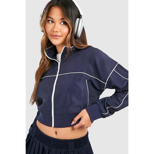 Contrast Detail Cropped Jacket - boohoo - Modalova