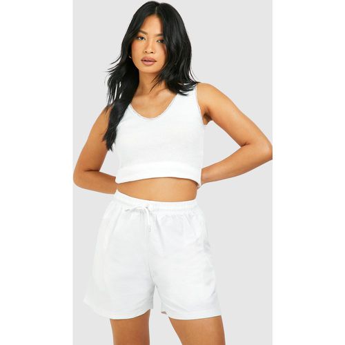 Petite" Drawstring Parachute Shorts - boohoo - Modalova