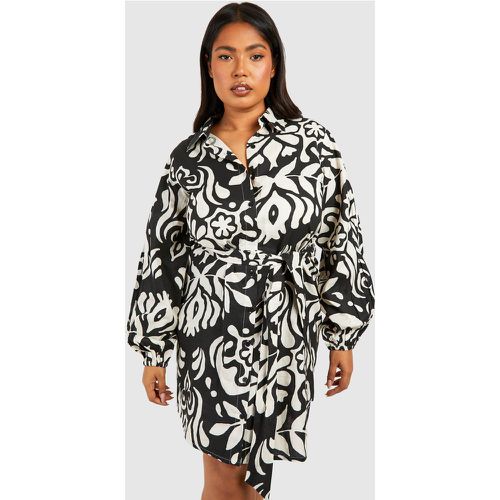 Plus" Linen Feel Abstract Print Belted Shirt Dress - boohoo - Modalova