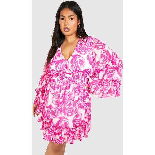 Plus" Floral Wrap Extreme Sleeve Smock Dress - boohoo - Modalova